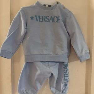 VERSACE LOGO-PRINT TRACKSUIT SET Baby Boy  spring 2023